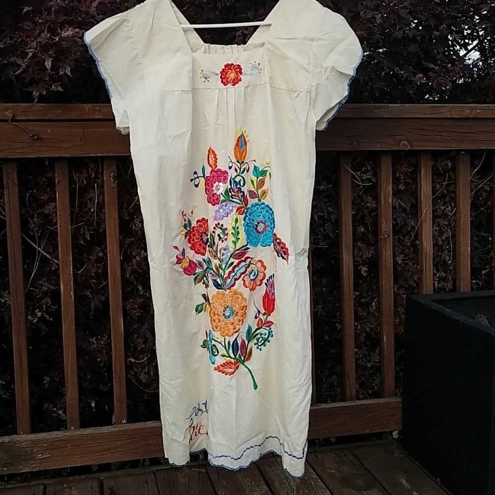 Handmade Dress from Costa Rica